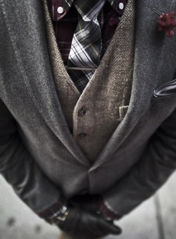 the-suit-man:  Suits &amp; men &amp; mens fashion : http://the-suit-man.tumblr.com/