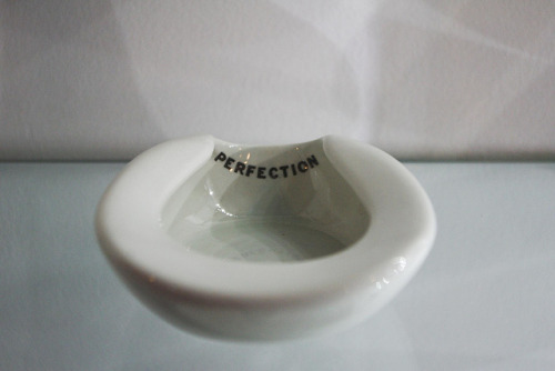 Miniature porcelain bedpan, Glasgow Hunterian Museum, by us on Flickr.