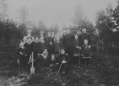 Grand Duchess Maria Nikolaevna, Shiryaev, Andrey Eremeevich Derevenko, Grand Duchess Anastasia Nikol