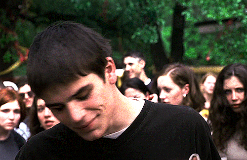 Horror History: Josh Hartnett's Fuckasss Bangs Halloween H20: 20 Years Later, 1998 The Faculty, 1998