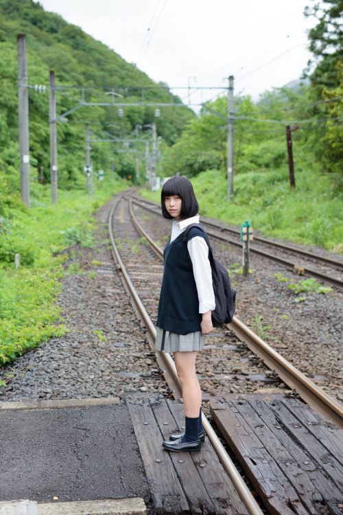 PORTRAIT PHOTO SENDAI / 2015model さきさん無人駅で電車を待つ。現役高校生ならではの初々しさと可愛らしさ。