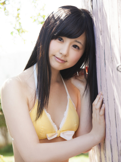 beolab5:Yellow Goddess - Emi Kurita (栗田恵美)