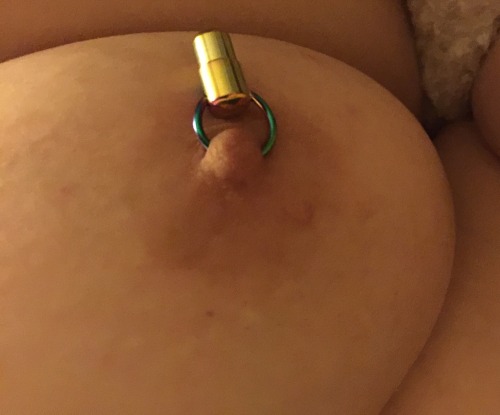 missme1983:  New vibrating ring 💋
