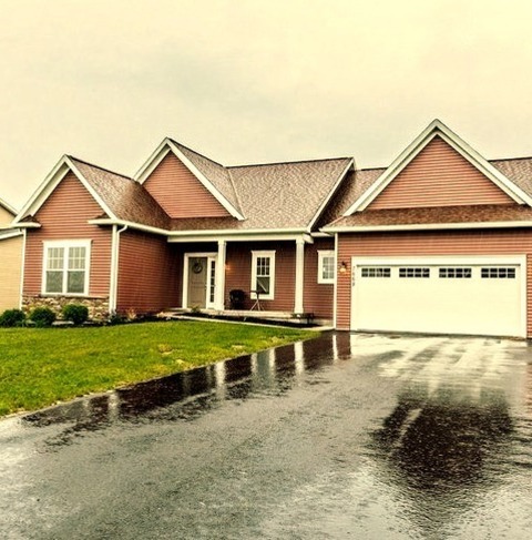 Farmhouse Exterior - Exterior Huge Cottage Red One-story Vinyl Exterior Home Photo With A Shingle Roof