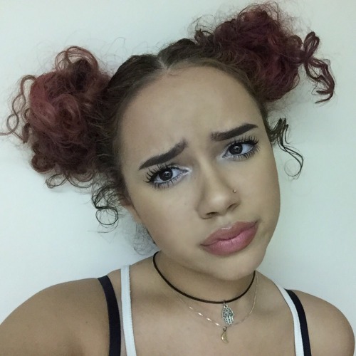 1993-till:  frenchfrymami:  I couldn’t pick six bc I’m a selfie hoe, but avocadomami tagged me.  I’m tagging aquacandi ohreinababyy scumbabe and khadds 💟   💦