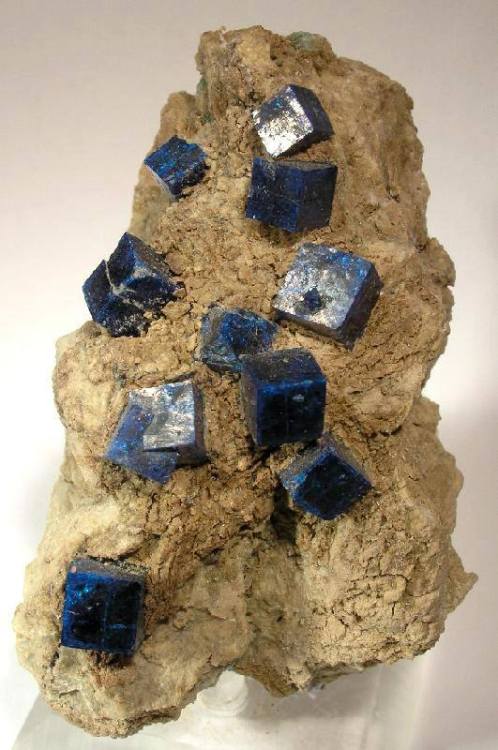 BoleiteOne of the more beautiful silver minerals has the common habit (as the typical shape of a cry