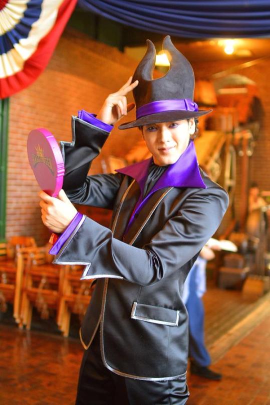 So, in case you haven’t seen what Tokyo Disney is doing for halloween