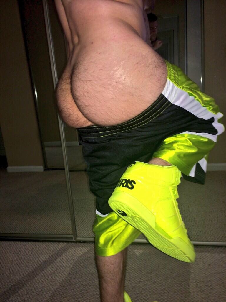 Whiff Sneaks
