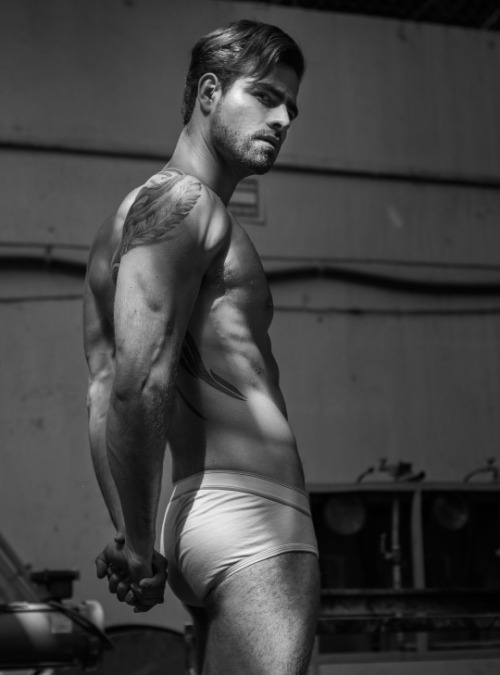 stirsmypassion:  http://stirsmypassion.tumblr.com/archive