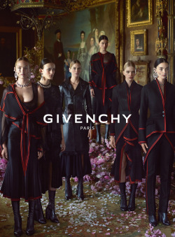 varvahra:  Candice Swanepoel, Frankie Rayder, Greta Varlese, Isis Bataglia, Mariacarla Boscono and Stella Lucia photographed by Mert Alas and Marcus Piggott for Givenchy’s Fall/Winter 2015 Ad Campaign.