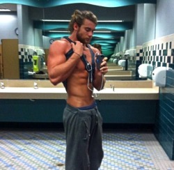 steadymirin:  Brock Hurn 