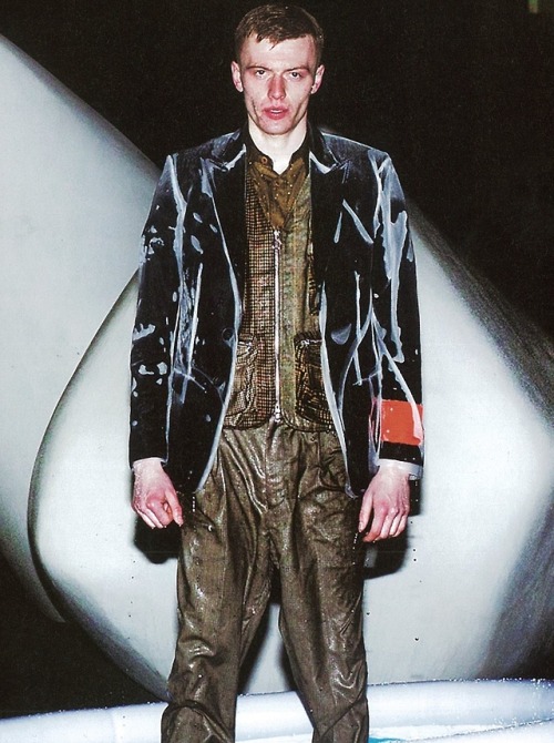 jakessshortallomg-blog: Jake Shortall For OFF WHITE AW18 By JIRO KONAMI