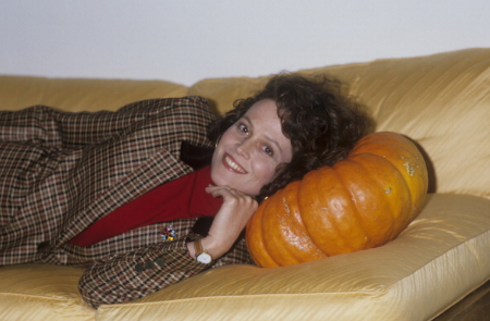 one-handsome-devil:  communistcoppola:  don-hertzfeldt:  me  october moodboard  sigourdney