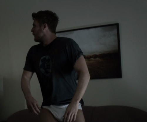hellotightywhities:  More of Jake McDorman in tighty whities from the beginning of Ideal Home.