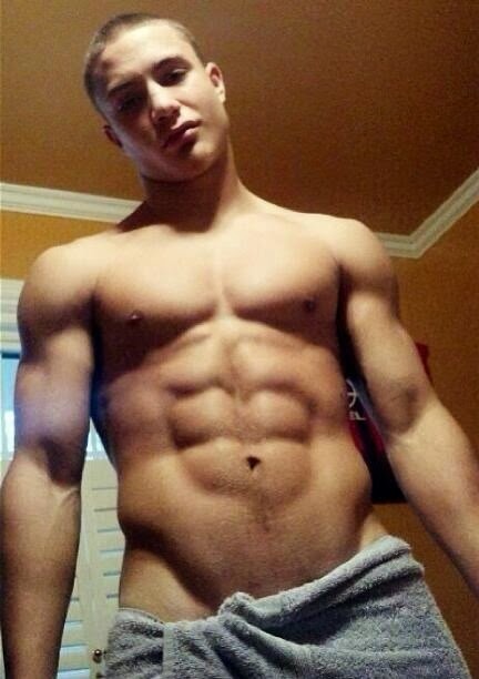 closets-are-for-clothes-only:  Follow For More Hot Guys – closets-are-for-clothes-only
