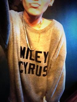 kendall-cyrus:  marina-del-cyrus:  ♡ Miley,