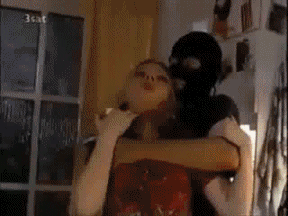 tumblr_n6s2tnpN3y1tsophbo2_400.gifv