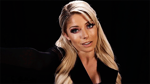 Sasha Banks WWE Blowjob