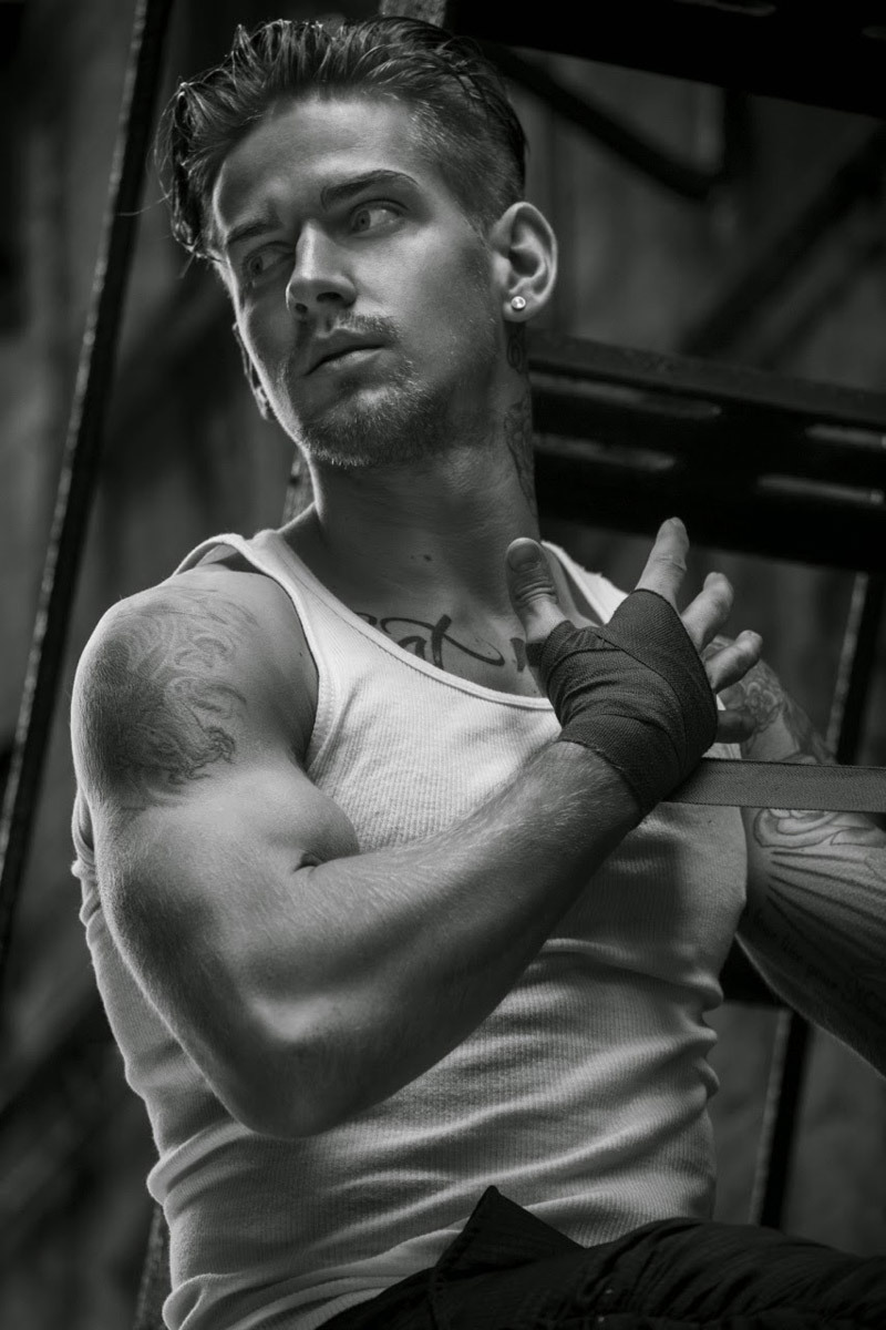 cocktaste:  Igor Stepanov by Brent Chua