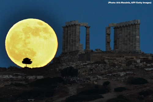 The so-called “Supermoon” is here!
The full moon this weekend will be another Supermoon, the first of three to grace the sky this year. Since the moon is “fullest” early Saturday morning, you can look for the Supermoon both Friday and Saturday...