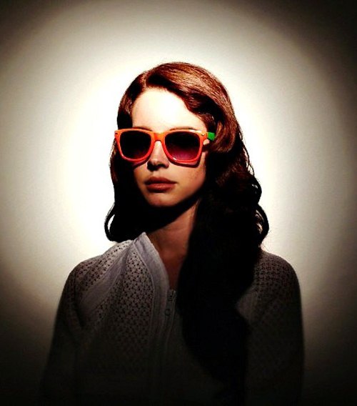 pinupgalore-lanadelrey:Summertime Sadness