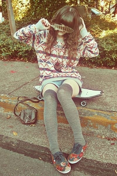 Twee And Free !