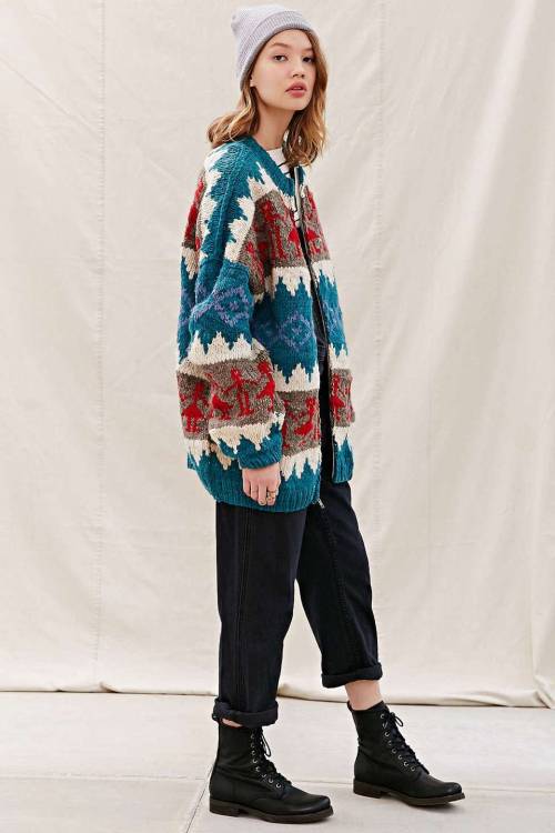 wantering-blog: Wooly Cardigan Urban Renewal Recycled Peruvian Zip Up Cardigan