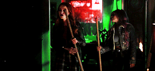 veronica-lodge:  “So, what do you think, Ms. Isley? Are we ready for any trick-or-treaters