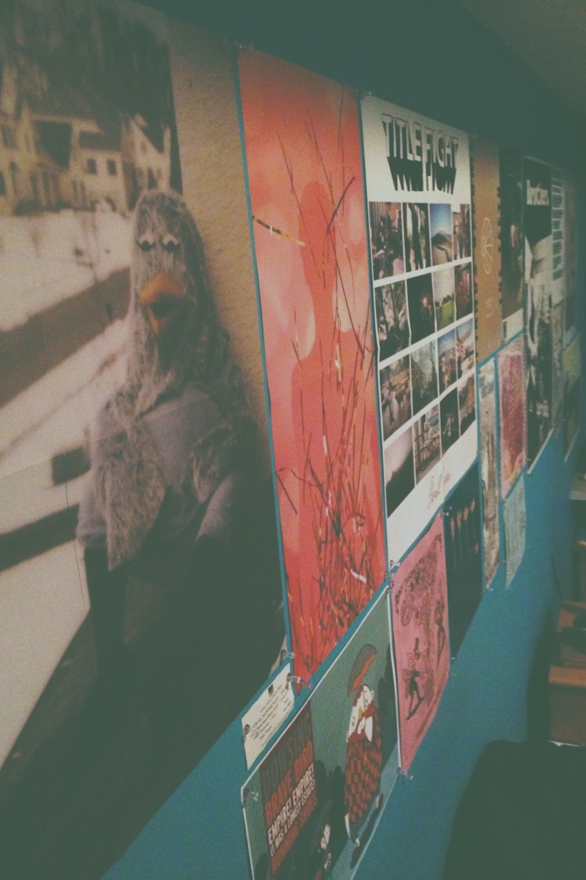 highschoolroaches:  My room 