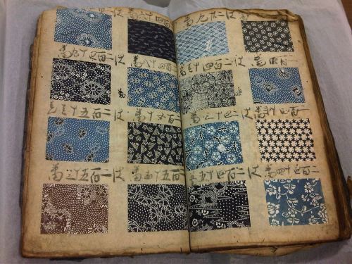 lynncinnamon: Old Pattern book of Japanese textiles at the Ashmolean Museum