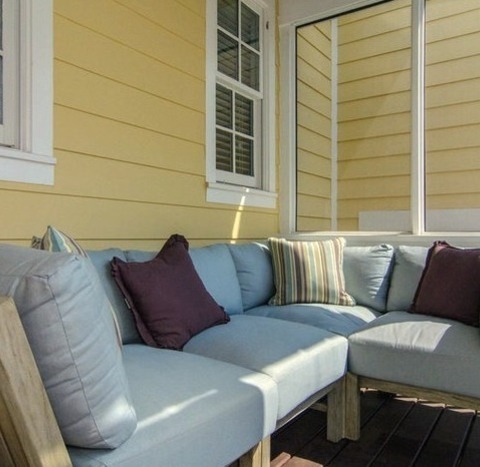 Side Yard PorchIdea For A Small Screened-in Side Porch In The Mountain Style With Decking And An Addition