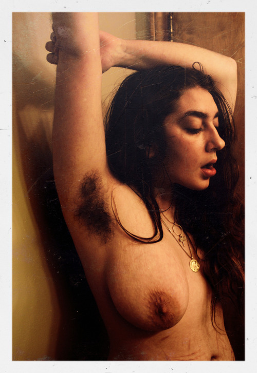 http://bellyhairandracingstripes.tumblr.com/post/140713182601