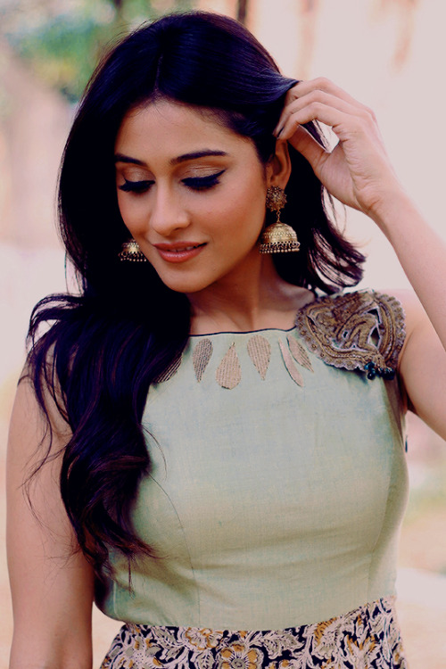 love-indian-actress:Regina Cassandra