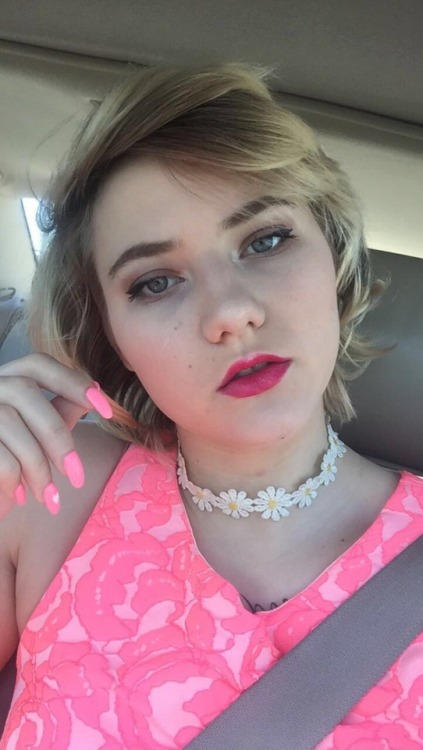 hereditarywitch: This was my Valentine’s look lol I’m so extra