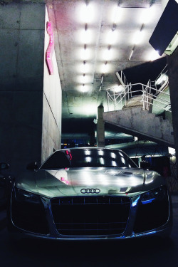 motivationsforlife:  Audi R8 by MiamiFever // Edited by MFL