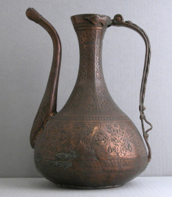 met-islamic-art:  Ewer, Islamic ArtRogers Fund, 1907 Metropolitan Museum of Art, New York, NYMedium: Copper