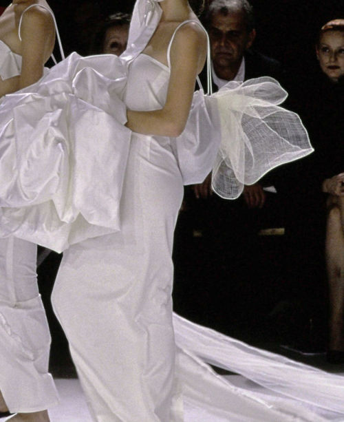 bebemoon:yohji yamamoto rtw spring 1999