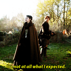 fponthedl:  Jamie &amp; Claire at the Black Kirk - 1x03 The Way Out  