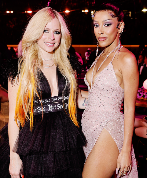 AVRIL LAVIGNE and DOJA CAT 64th Annual Grammy Awards 2022