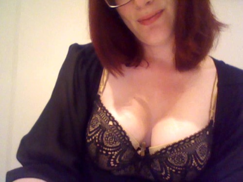 msunsolvedmystery:  Attempt at naughty secretary. Black top, mini black skirt with lace, black thigh high stockings, suspenders, black heels, black lace panties with yellow ribbon, yellow bra with black lace.More in queue You can view all my photosets