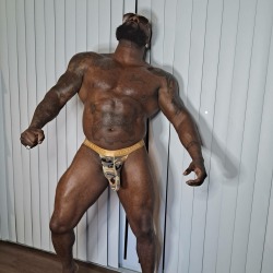 Porn photo blackmusclegenius: