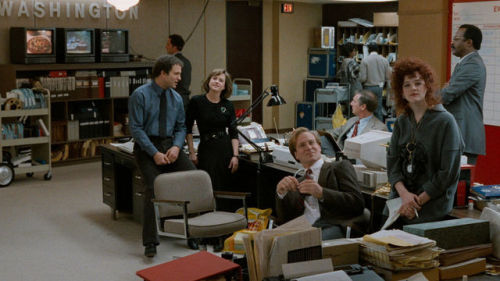 Broadcast News (1987)