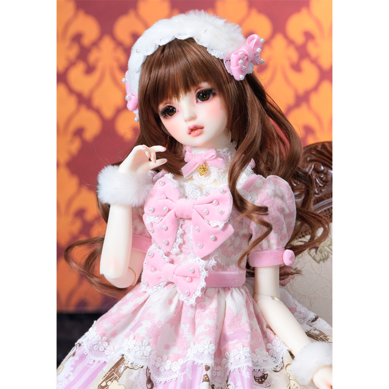 lovemilktea:  BABY the Stars Shine Bright x Volks x Disney collaboration doll! Super