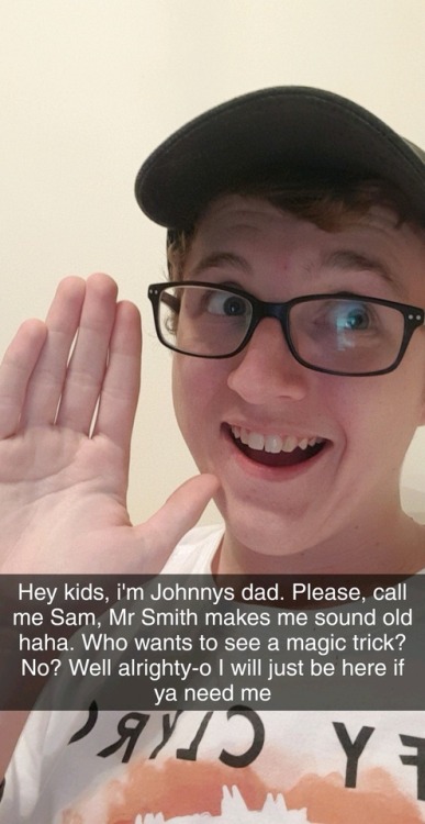 itsagifnotagif:  Whatever way I wear my cap my persona can change into a different white male cliché (Snapchat: itsagifnotagif)