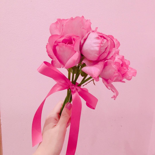 florahdaisy:  バレンタインのお花！  ♥ ♥ ♥