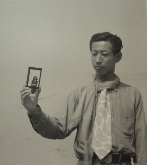 tokinowasuremono:Shoji UEDA“Portrait in dunes”c.1950 (Printed later)Contact the gallery for details 