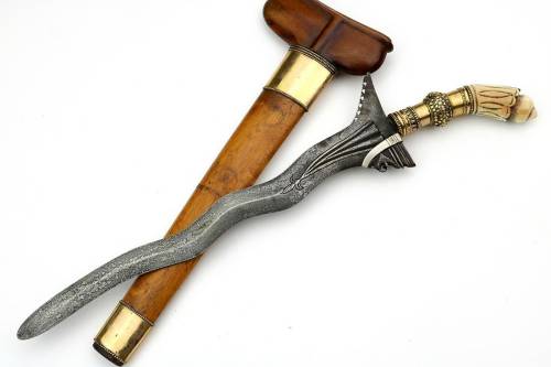 peashooter85:  Moro child’s presentation kris, The Philippines, 19th centuryfrom