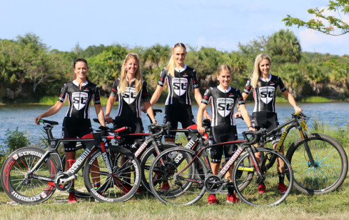 It&rsquo;s awesome to see our girls smile@stradalli_cycle @safetti@stradallicycle @fsa_road @stradal