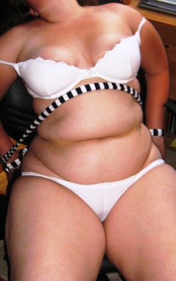 uppityfatty:  My sweet girlfriend. She also