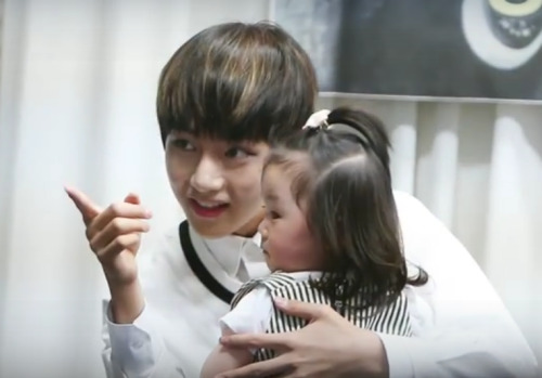 byuntaehyung-95 - Taehyung with kids post appreciation.Just take...